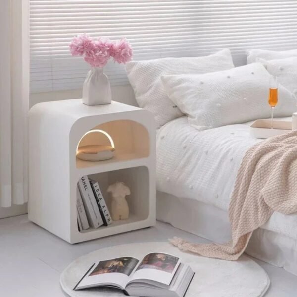 Italian White Nightstands Bedroom White Organizers Simple Bedside Table Luxury Center Makeup Small Nachttisch Home Furniture